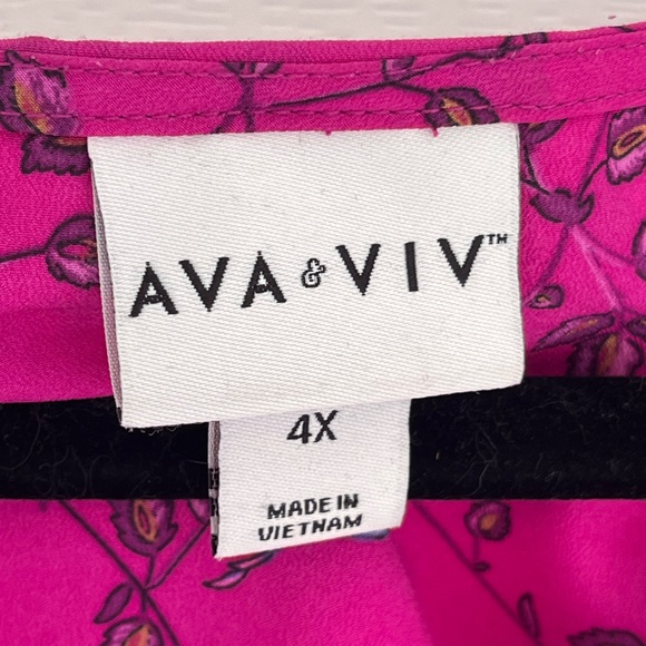 *Ava & Viv 4X women’s top. Just reduced!!!
W5 - Picture 6 of 8